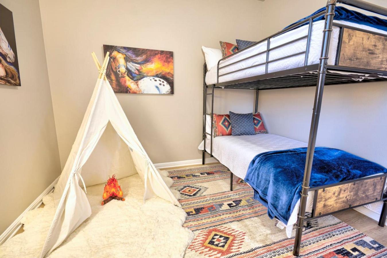 The Lodge At Little Ranches Central Sleeps 26 Wimberley Exterior foto